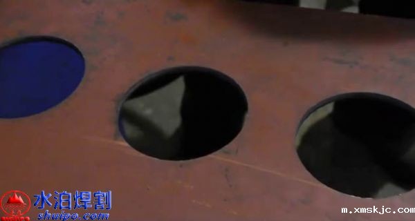 大梁冲孔21 大梁冲孔21